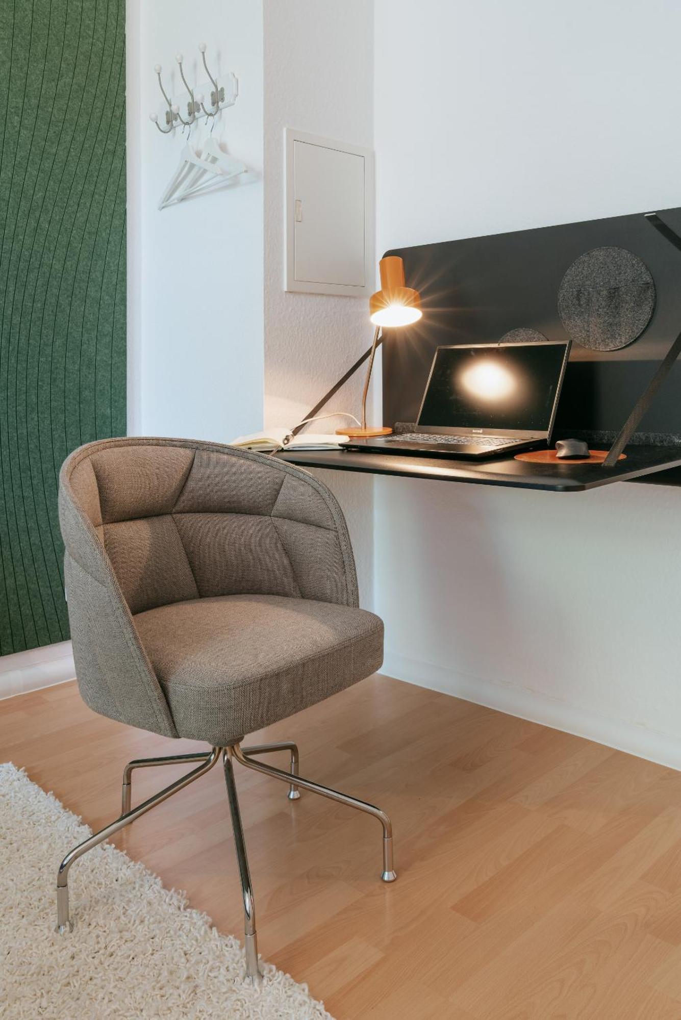 Premium Quartier Clara , Karl Und Fritz Auf Dem Kassberg Mit Eigenem Stellplatz Apartment Chemnitz Ngoại thất bức ảnh