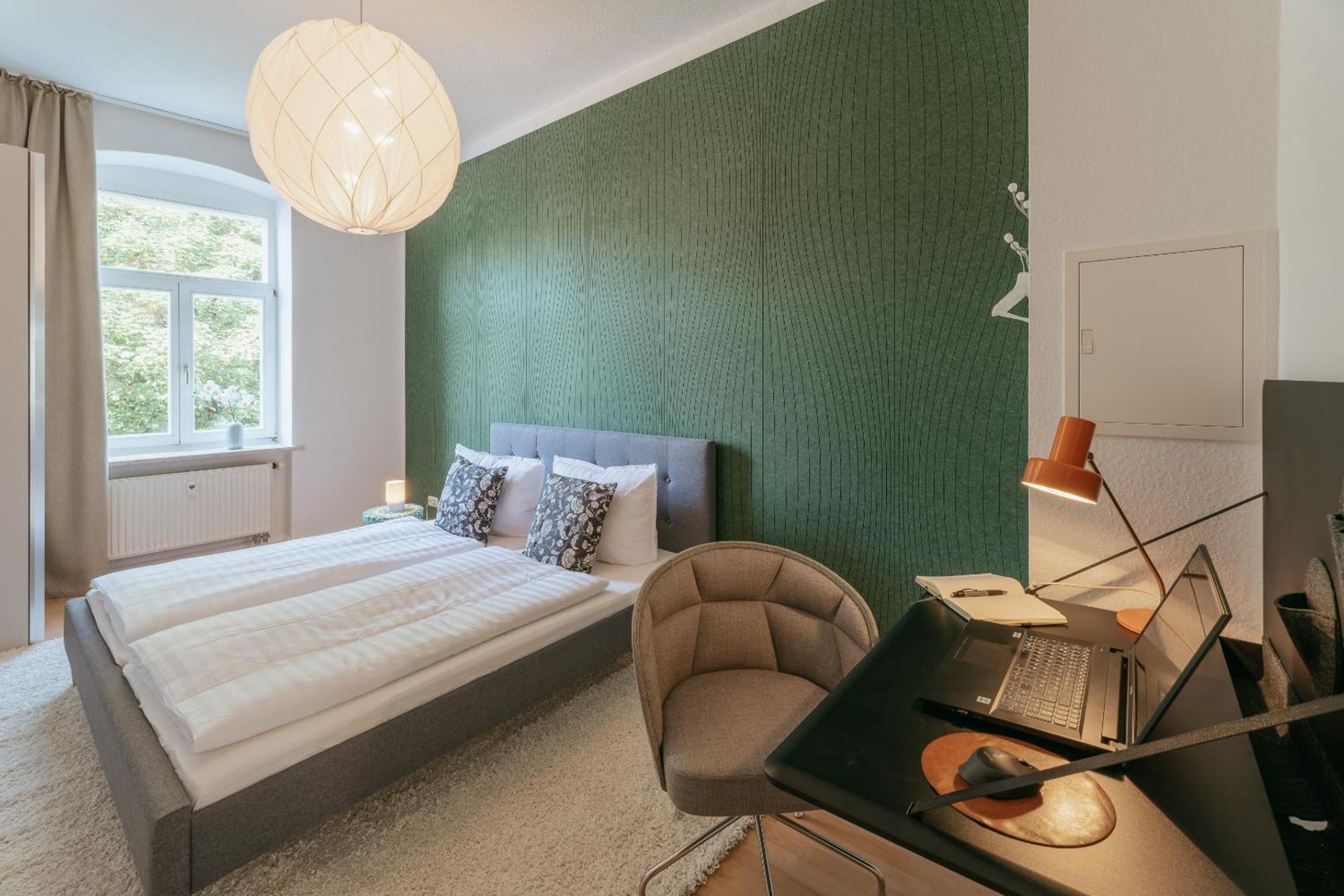 Premium Quartier Clara , Karl Und Fritz Auf Dem Kassberg Mit Eigenem Stellplatz Apartment Chemnitz Ngoại thất bức ảnh