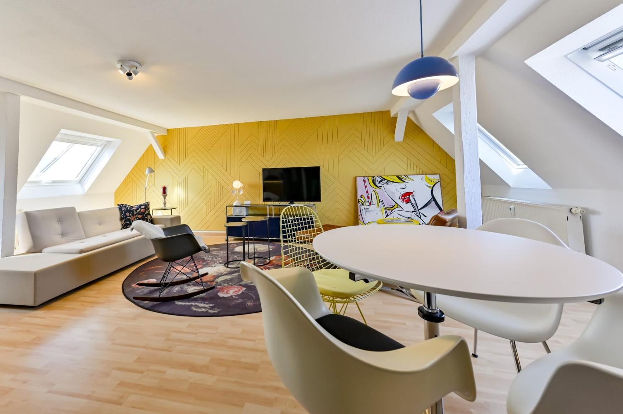 Premium Quartier Clara , Karl Und Fritz Auf Dem Kassberg Mit Eigenem Stellplatz Apartment Chemnitz Phòng bức ảnh