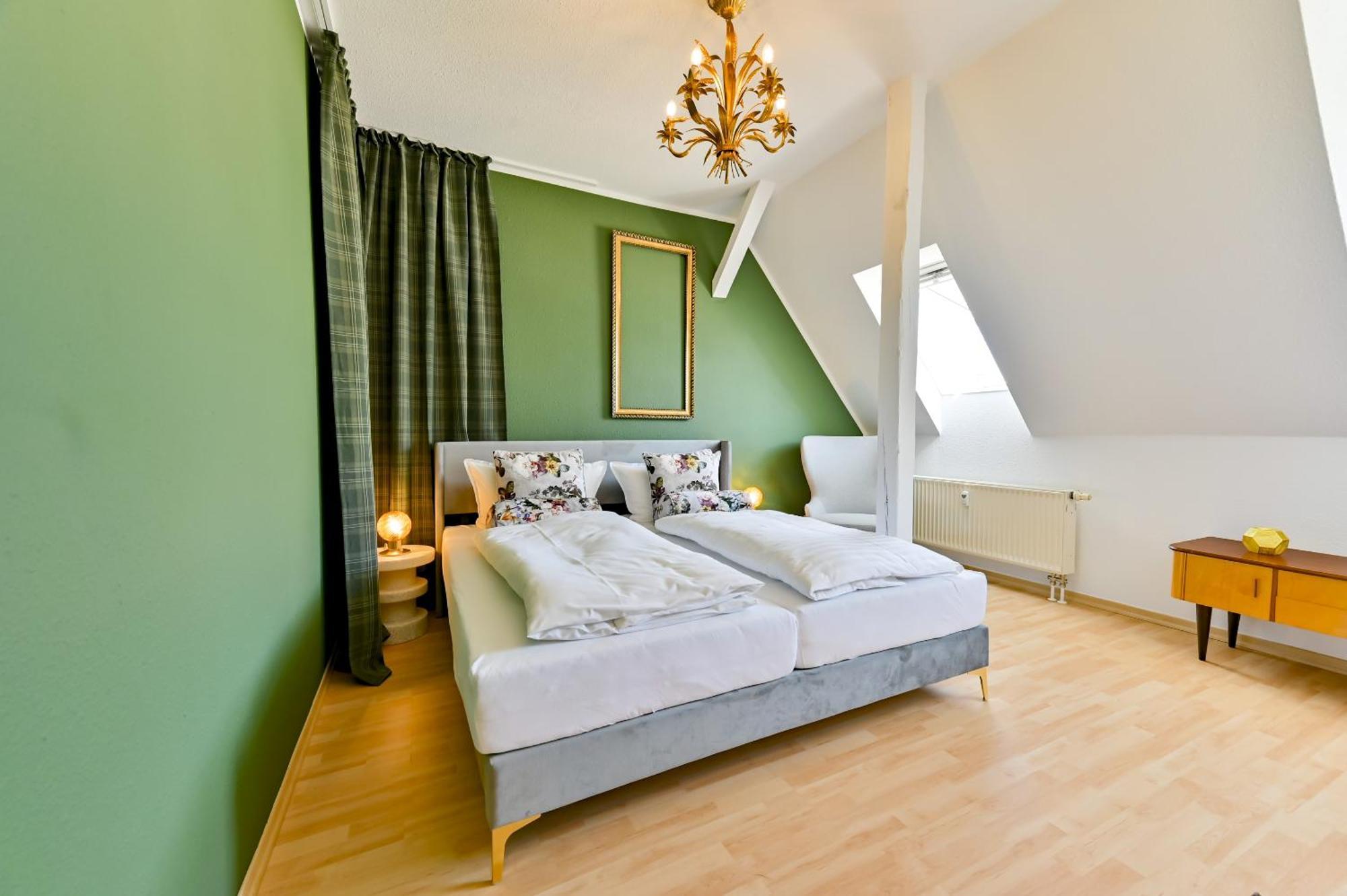 Premium Quartier Clara , Karl Und Fritz Auf Dem Kassberg Mit Eigenem Stellplatz Apartment Chemnitz Ngoại thất bức ảnh